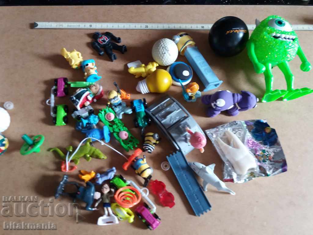 Eggs and other toys