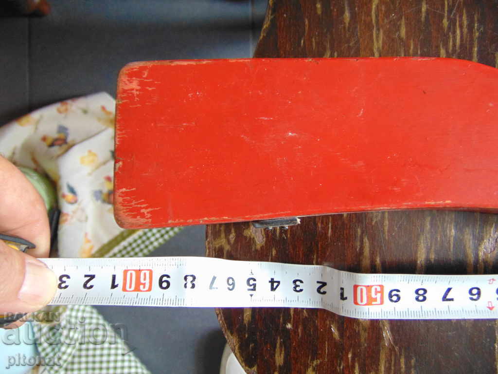 Jucărie cu pușcă de colecție pentru copii din Uniunea Sovietică cu preț 25.00 BGN | € 12.78 Jucărie cu pușcă de colecție pentru copii din Uniunea Sovietică cu preț 25.00 BGN | € 12.78