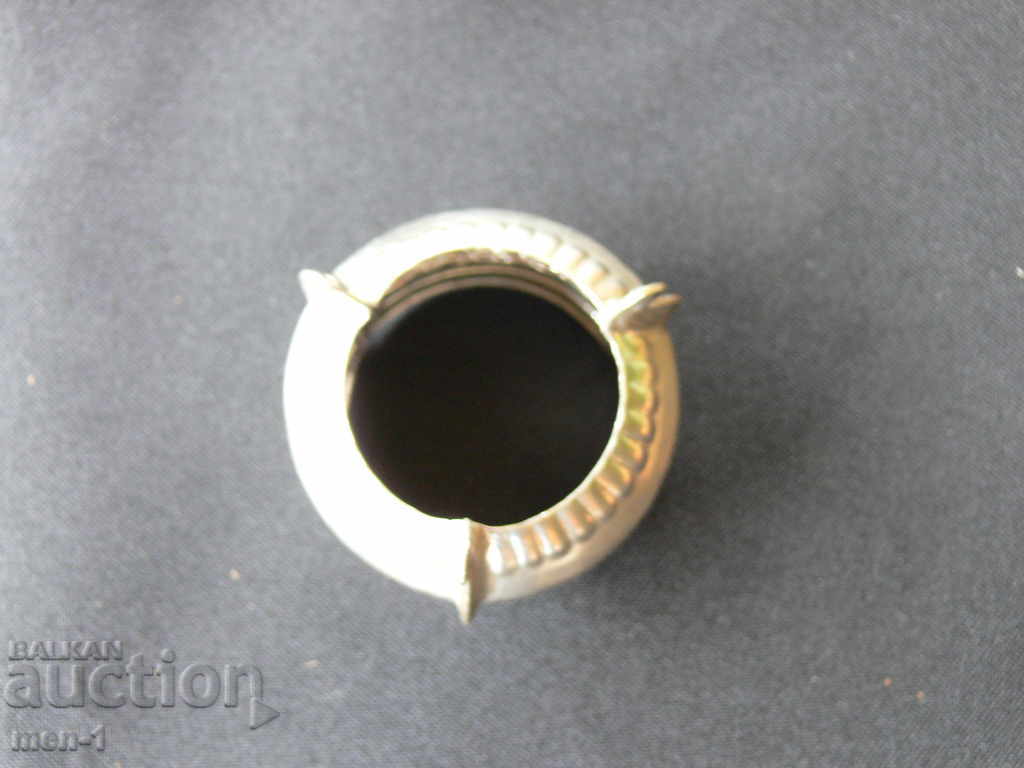 Auction Mustard caviar bowl Auction Mustard caviar bowl