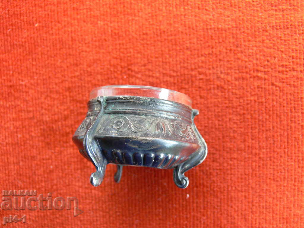 Δημοπρασία Παλιά μουστάρδα ή χαβιάρι Δημοπρασία Παλιά μουστάρδα ή χαβιάρι