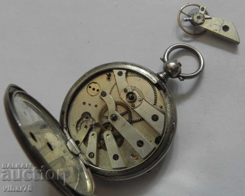 Delivery of POCKET WATCH - DOESN'T WORK Delivery of POCKET WATCH - DOESN'T WORK