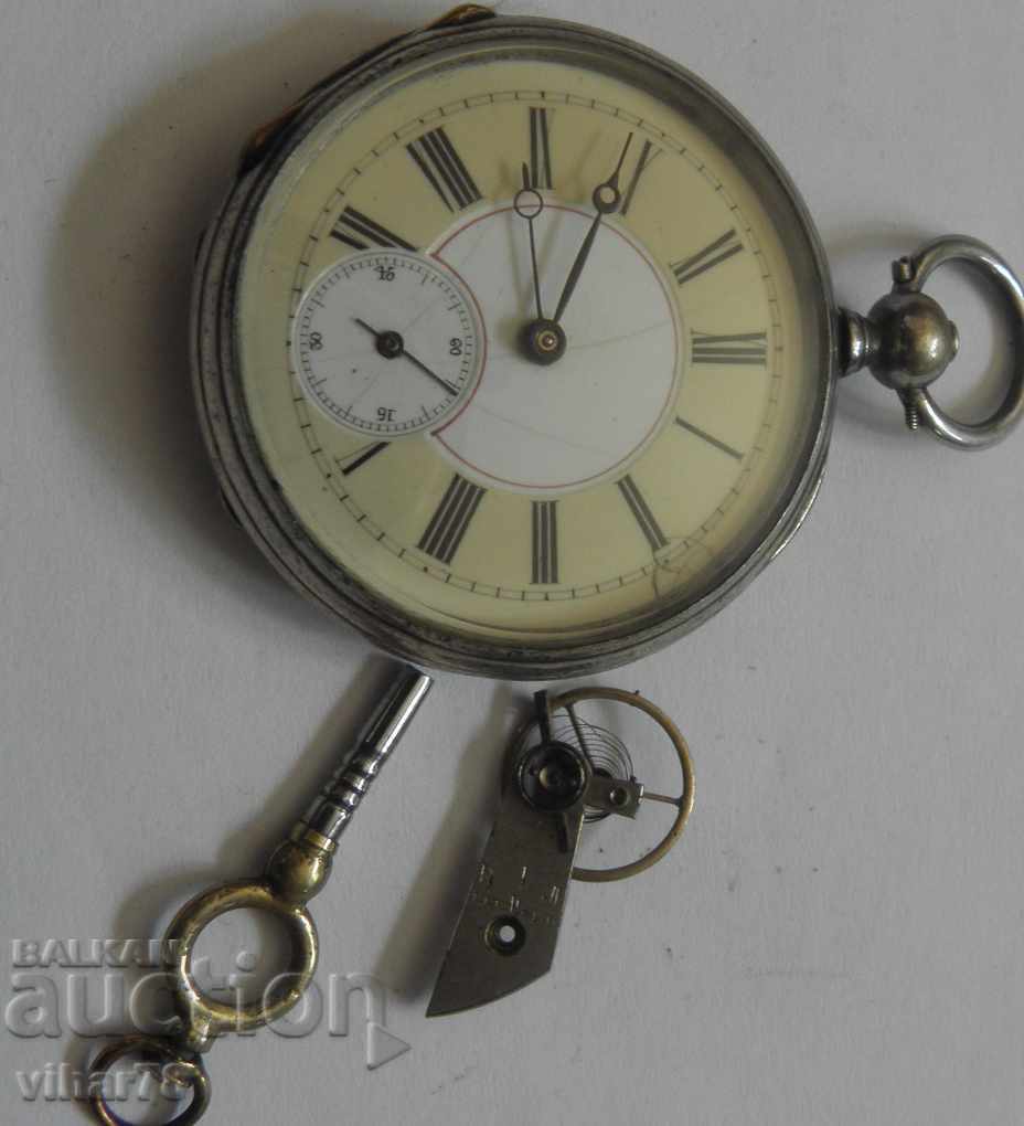 POCKET WATCH - DOESN'T WORK - 6 POCKET WATCH - DOESN'T WORK - 6