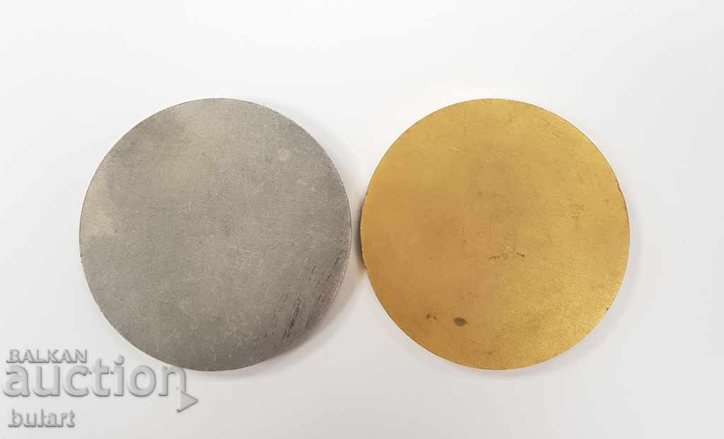 LOT SET SECURITATEA COMANDEI PUBLICE NM DOT MEDALE cu preț 60.00 BGN | € 30.68 LOT SET SECURITATEA COMANDEI PUBLICE NM DOT MEDALE cu preț 60.00 BGN | € 30.68