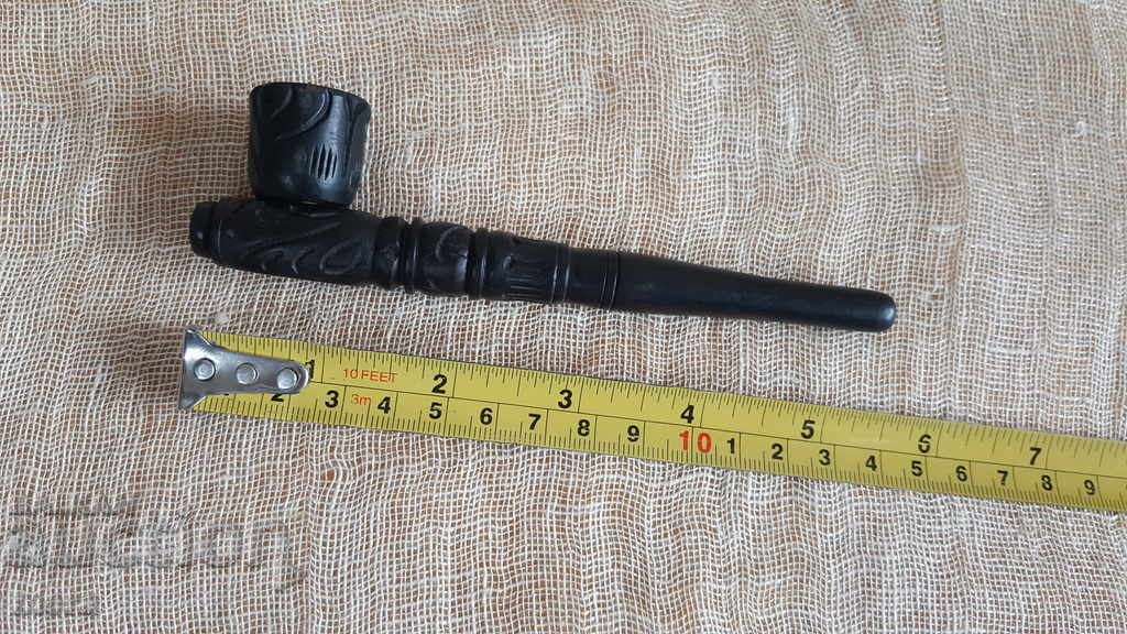 Țeavă de lemn exotică cu preț 17.00 BGN | € 8.69 Țeavă de lemn exotică cu preț 17.00 BGN | € 8.69