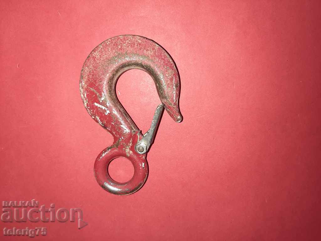 English industrial reinforced hook with locking mechanism with price 15.00 BGN | € 7.67