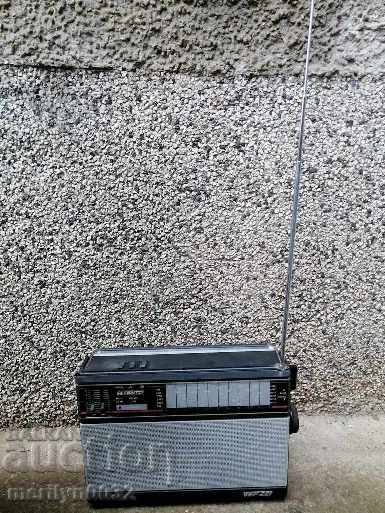 Auction Soc transistor "VEF" radio set radio USSR Auction Soc transistor "VEF" radio set radio USSR