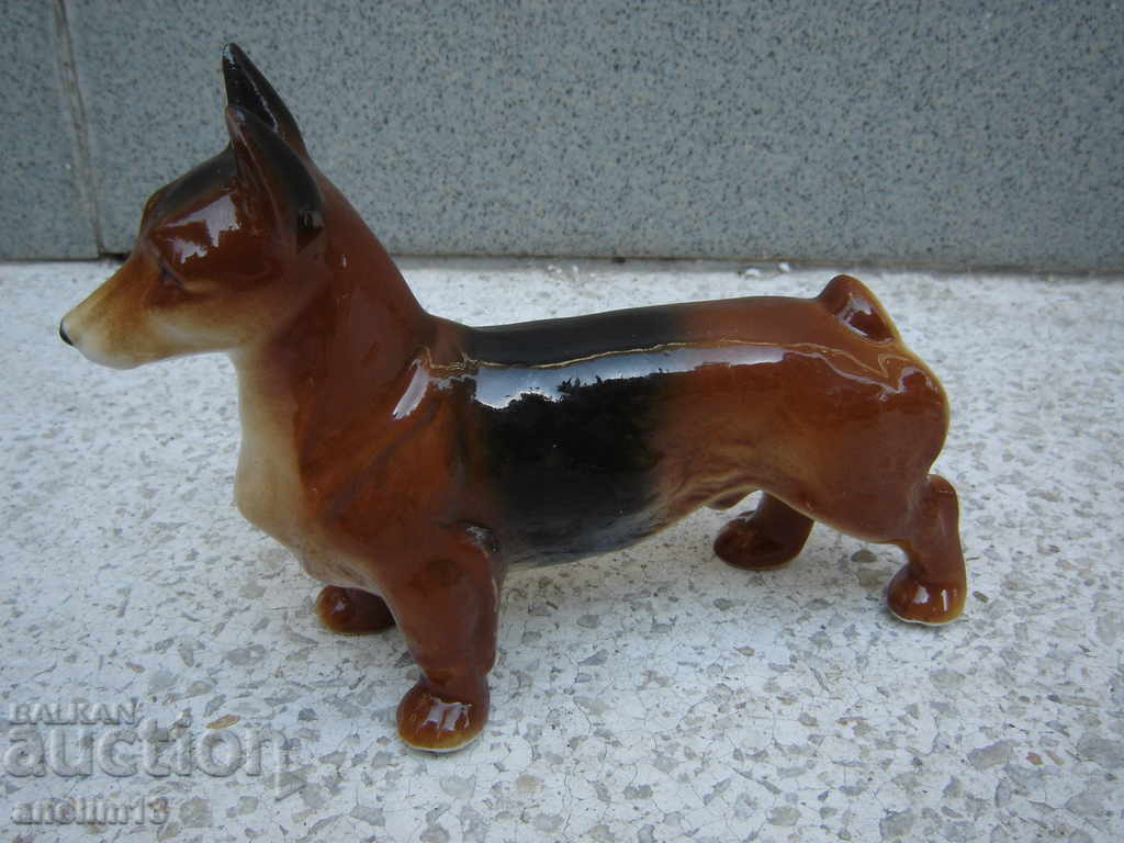 STAR PORCELAIN DOG with price 45.00 BGN | € 23.01 STAR PORCELAIN DOG with price 45.00 BGN | € 23.01