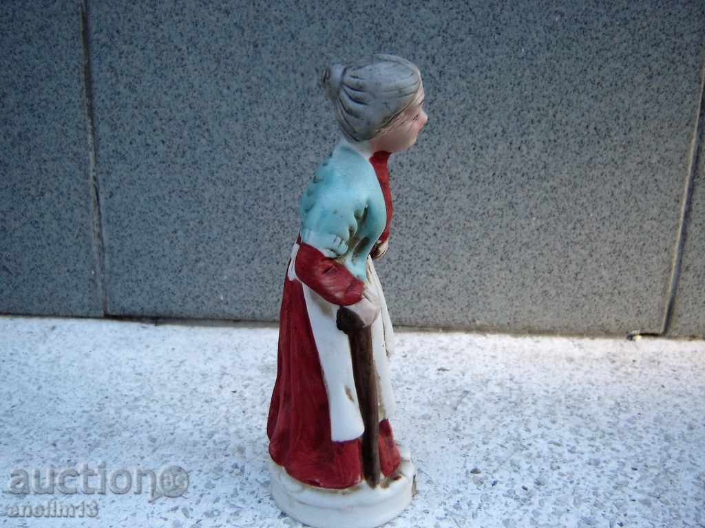 Auction STAR PORSELAN BABA Auction STAR PORSELAN BABA