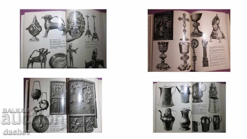 Delivery of Large Illustrated Encyclopedia Ancient Objects CATALOG
