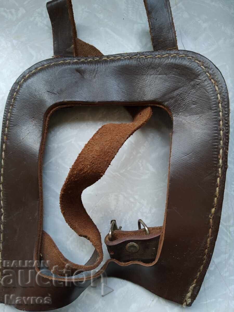 Доставка на Калъф за войнишка лопатка - естествена кожа