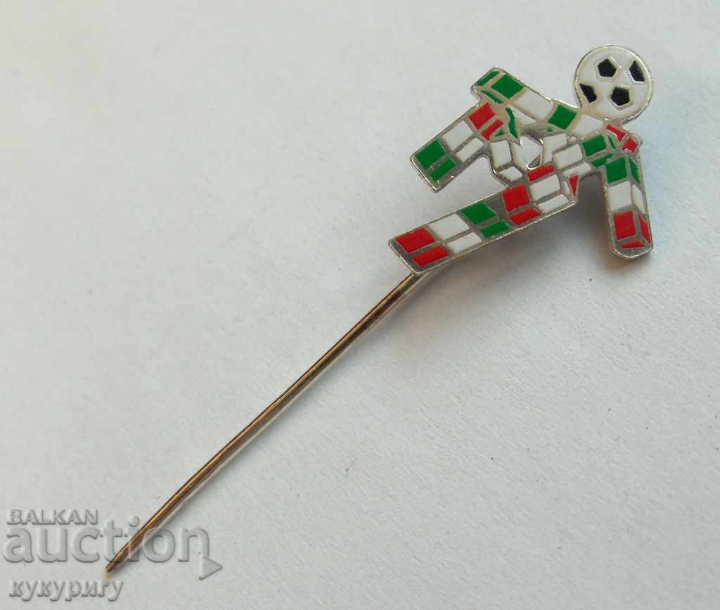 Official Badge Silver Badge World Cup 1990 with price 45.00 BGN | € 23.01 Official Badge Silver Badge World Cup 1990 with price 45.00 BGN | € 23.01
