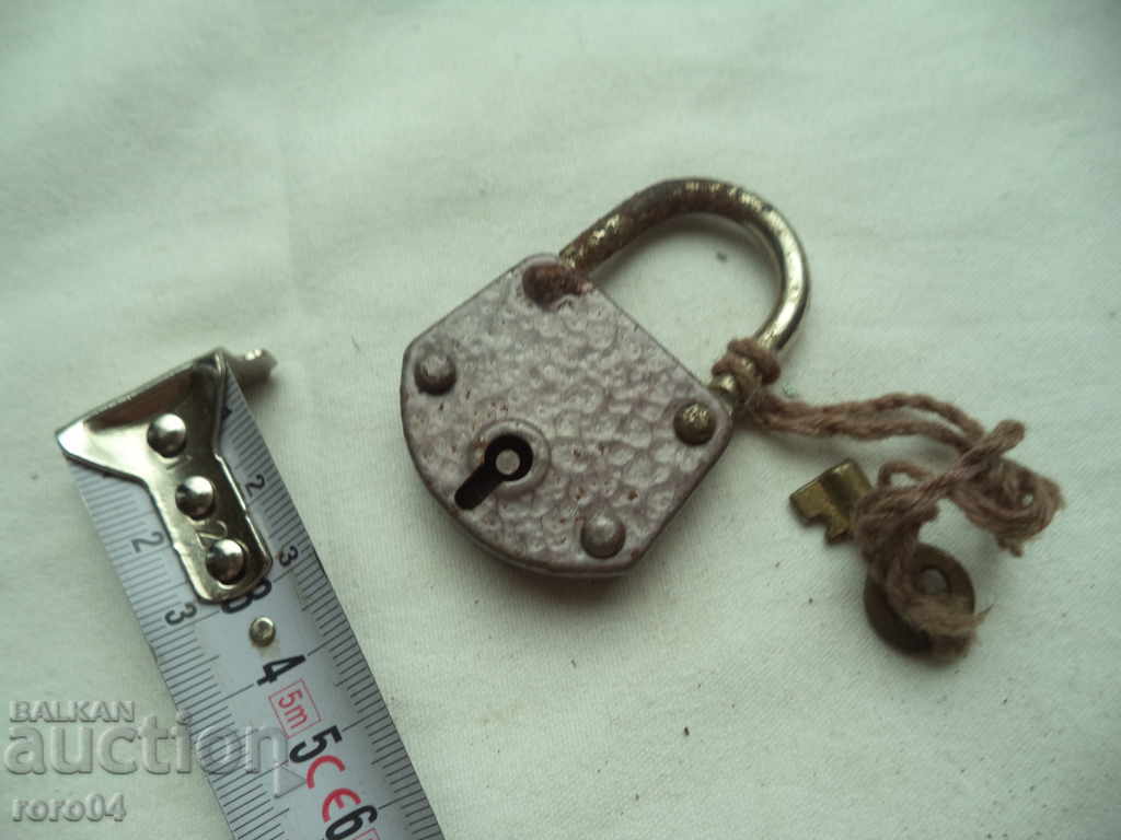 Delivery of OLD LOCK WITH KEY - ACTIVE Delivery of OLD LOCK WITH KEY - ACTIVE