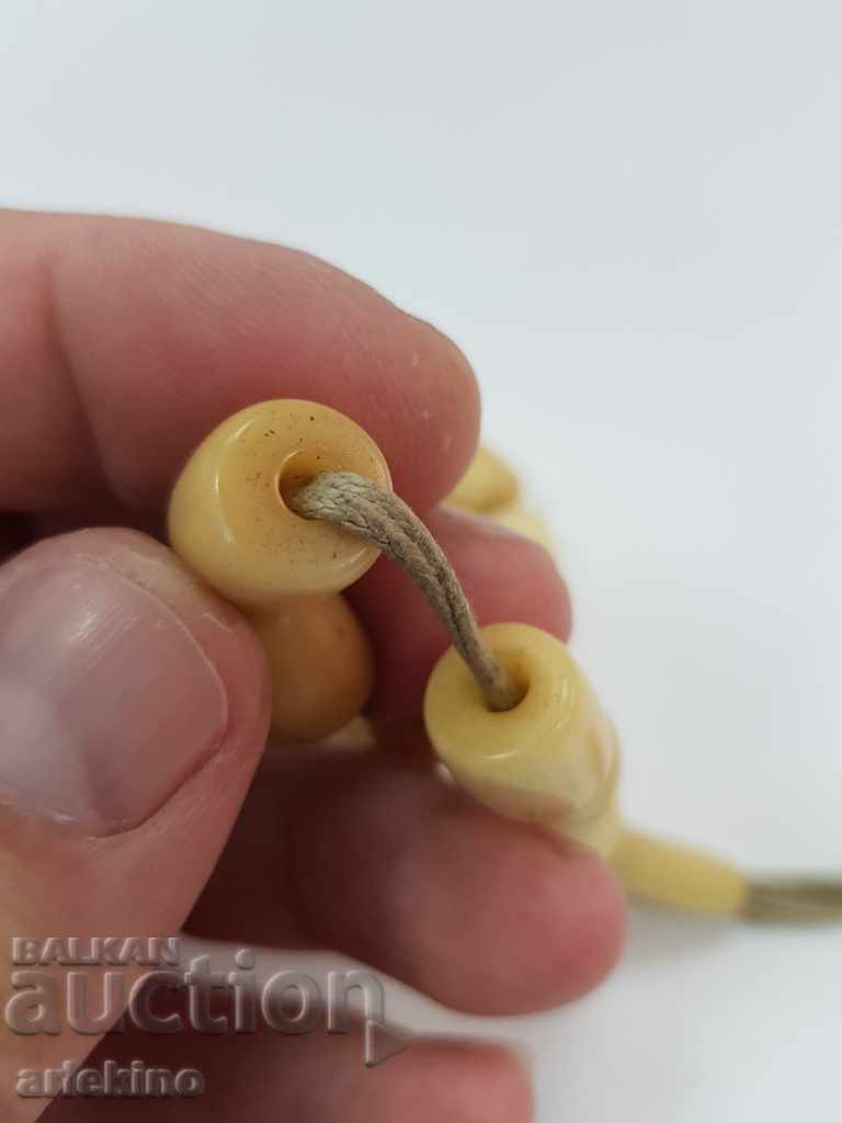 Delivery of Old rosary of white bone bone 19th-20th century Delivery of Old rosary of white bone bone 19th-20th century