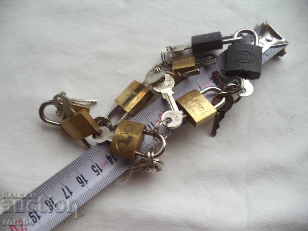 OLD LOCKS WITH KEYS - WORKING - 7 OLD LOCKS WITH KEYS - WORKING - 7