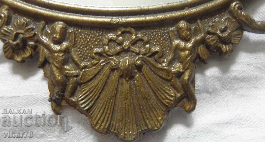 Auction very beautiful mirror Auction very beautiful mirror