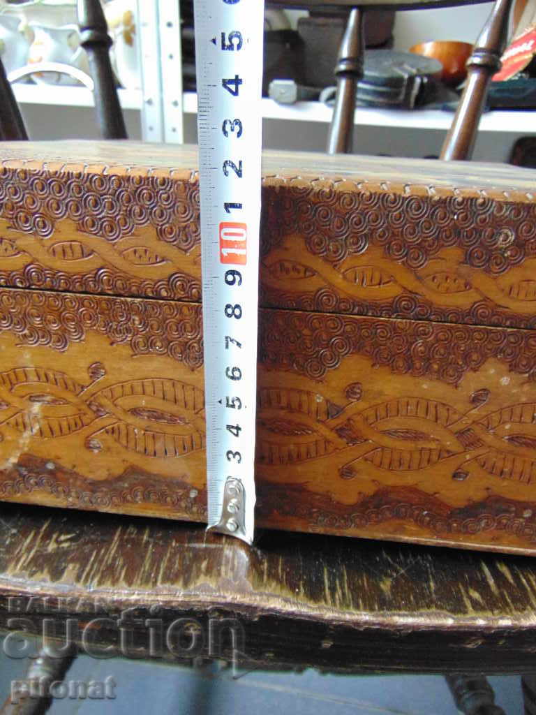 Large hand-painted pyrographed box - 5 Large hand-painted pyrographed box - 5