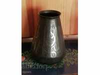 Vase / cup / Persia