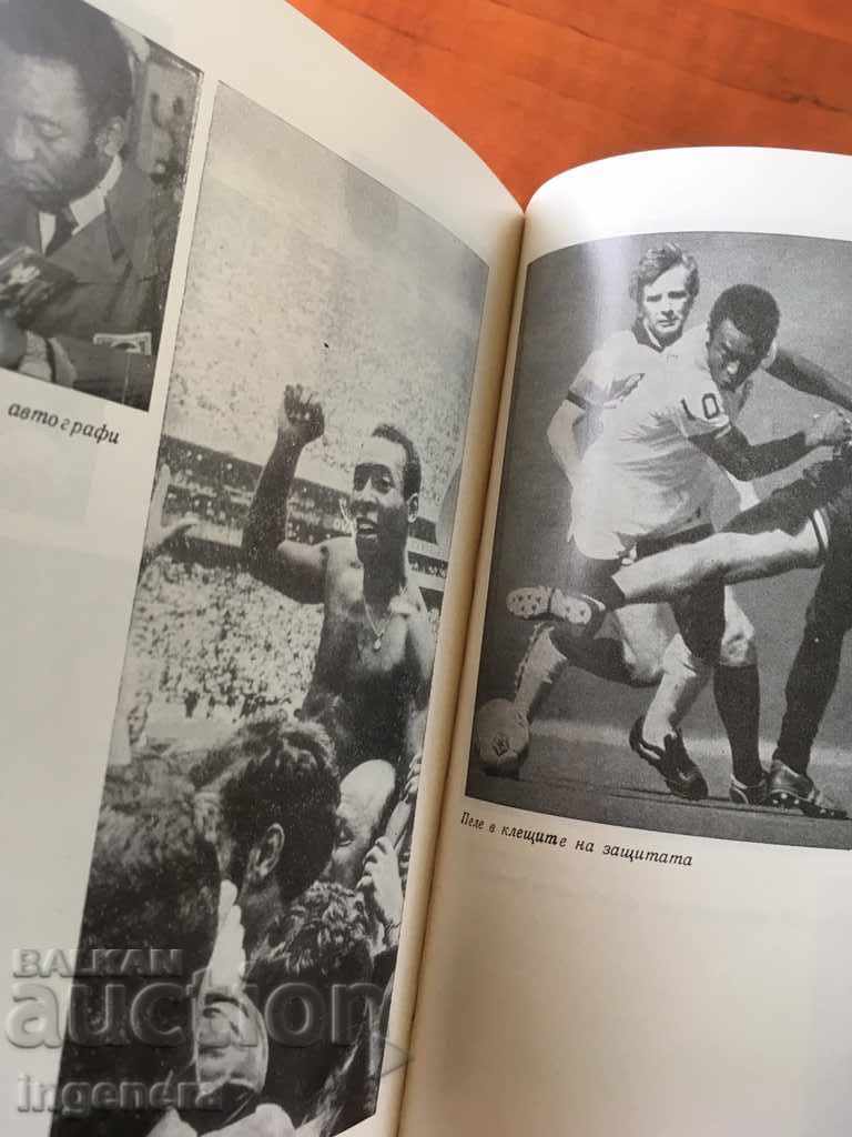 Auction  BOOK-FOOTBALL SPORTS PHOTOS-1980