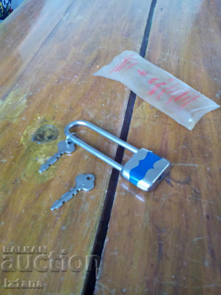 Licitație lacătul vechi Licitație lacătul vechi