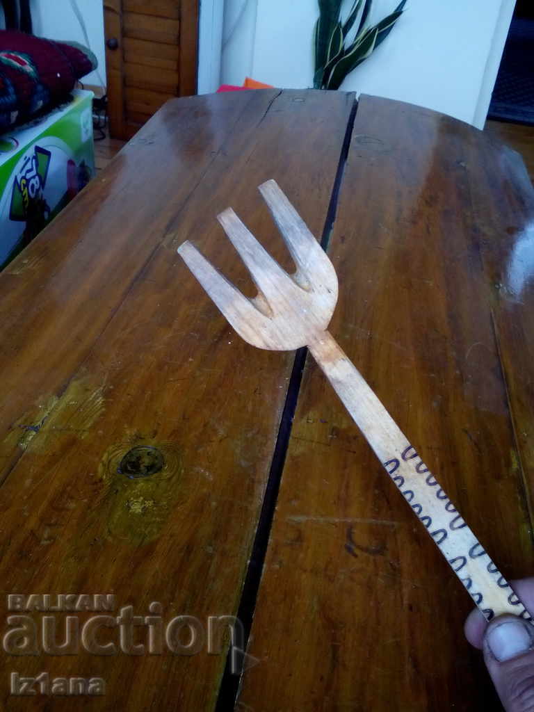 Auction Old wooden fork Auction Old wooden fork