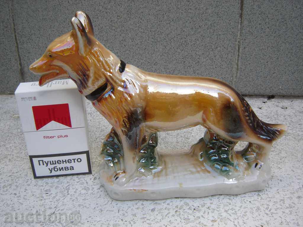FIGURINĂ VECHE DIN PORȚELAN CÂINE CÂINE LUP (CIOBĂNESC GERMAN)