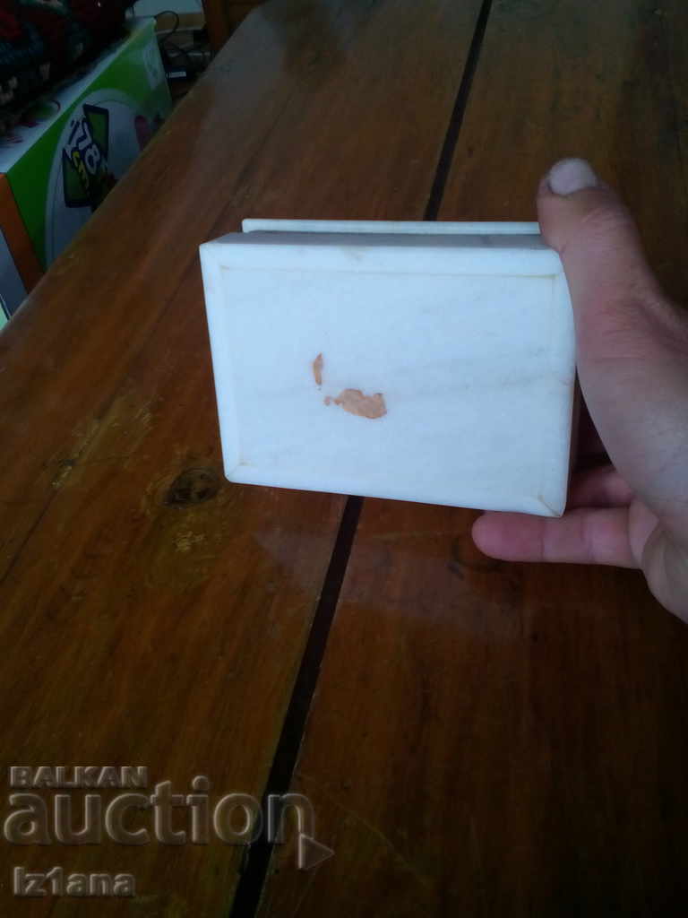 An old marble jewelry box - 5 An old marble jewelry box - 5