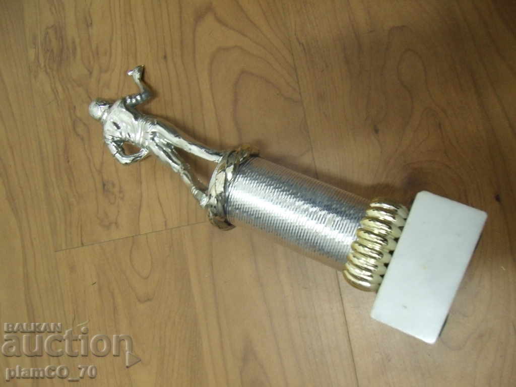 Παράδοση Old * 1270 παλιά φιγούρα Παράδοση Old * 1270 παλιά φιγούρα