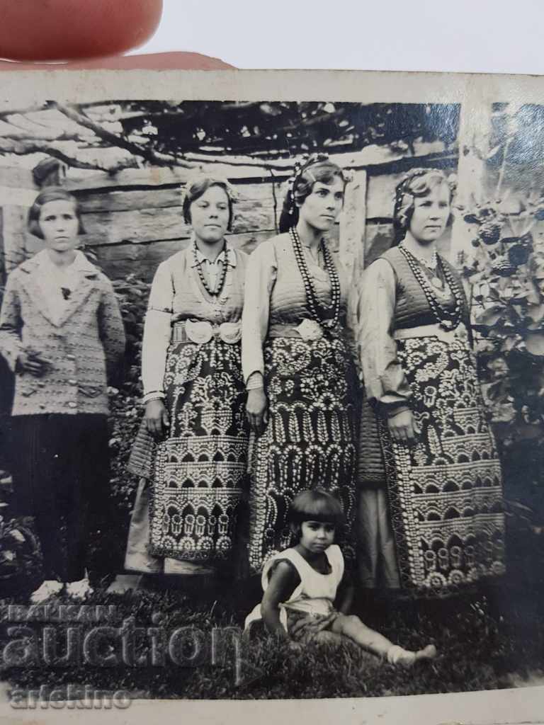 Rare Revival photography card women in costumes with price 20.00 BGN | € 10.23 Rare Revival photography card women in costumes with price 20.00 BGN | € 10.23