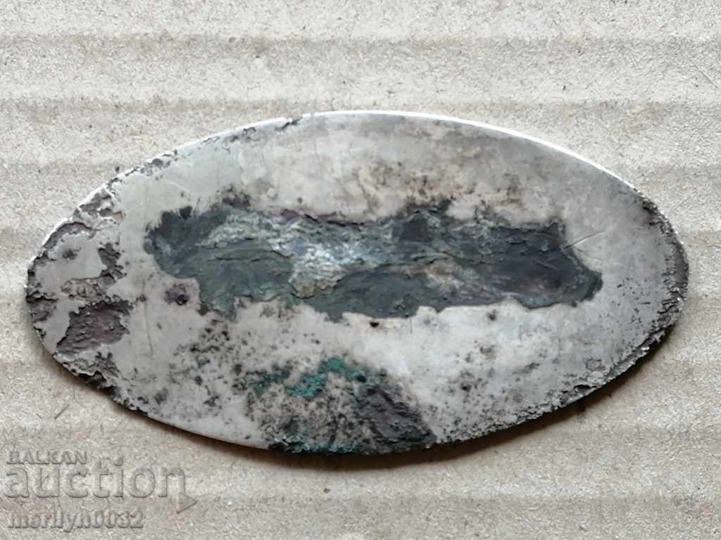 Delivery of Silver plate with monogram and engravings Delivery of Silver plate with monogram and engravings