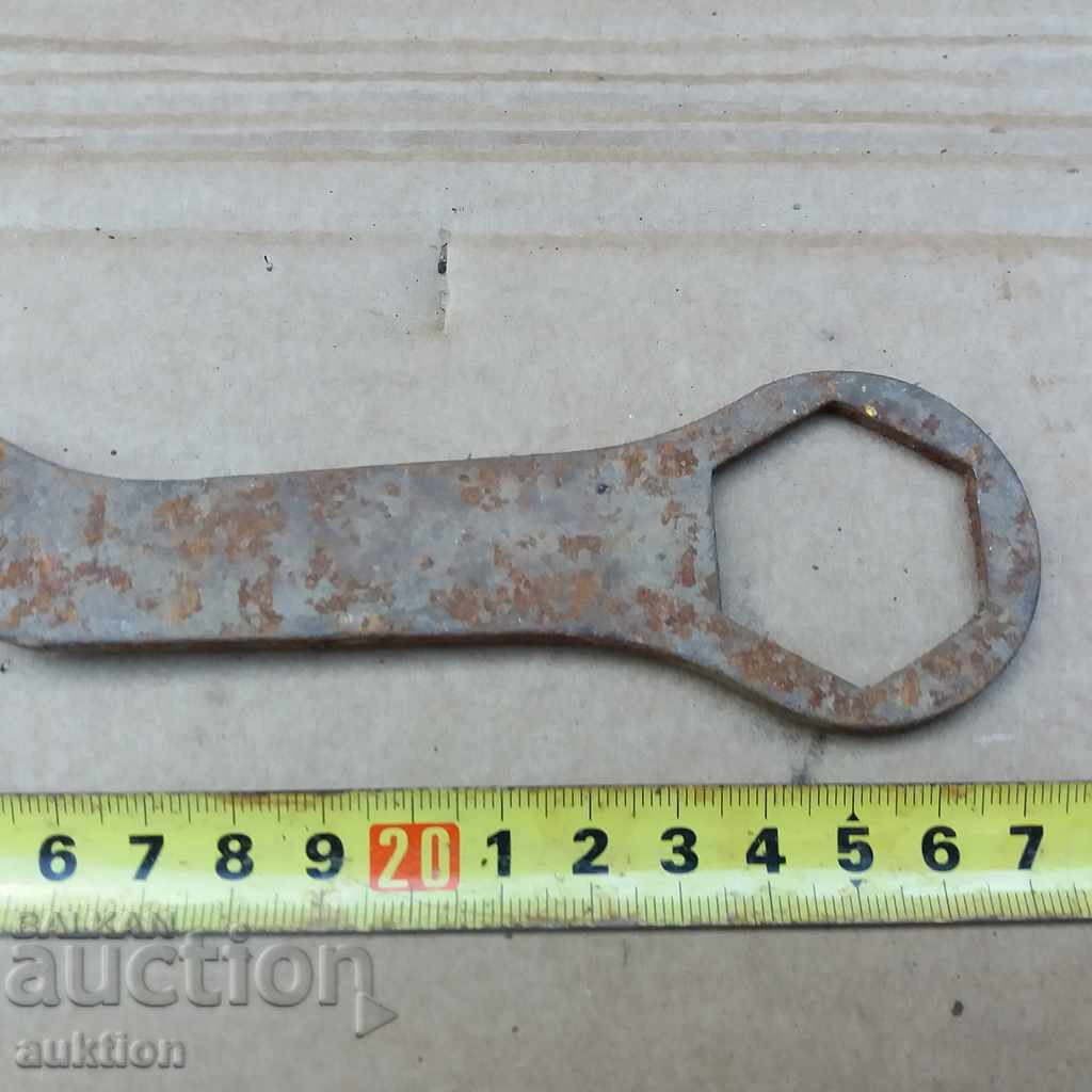 OLD FORGED TOOL, VULCANIZER GADGE with price 0.99 BGN | € 0.51 OLD FORGED TOOL, VULCANIZER GADGE with price 0.99 BGN | € 0.51