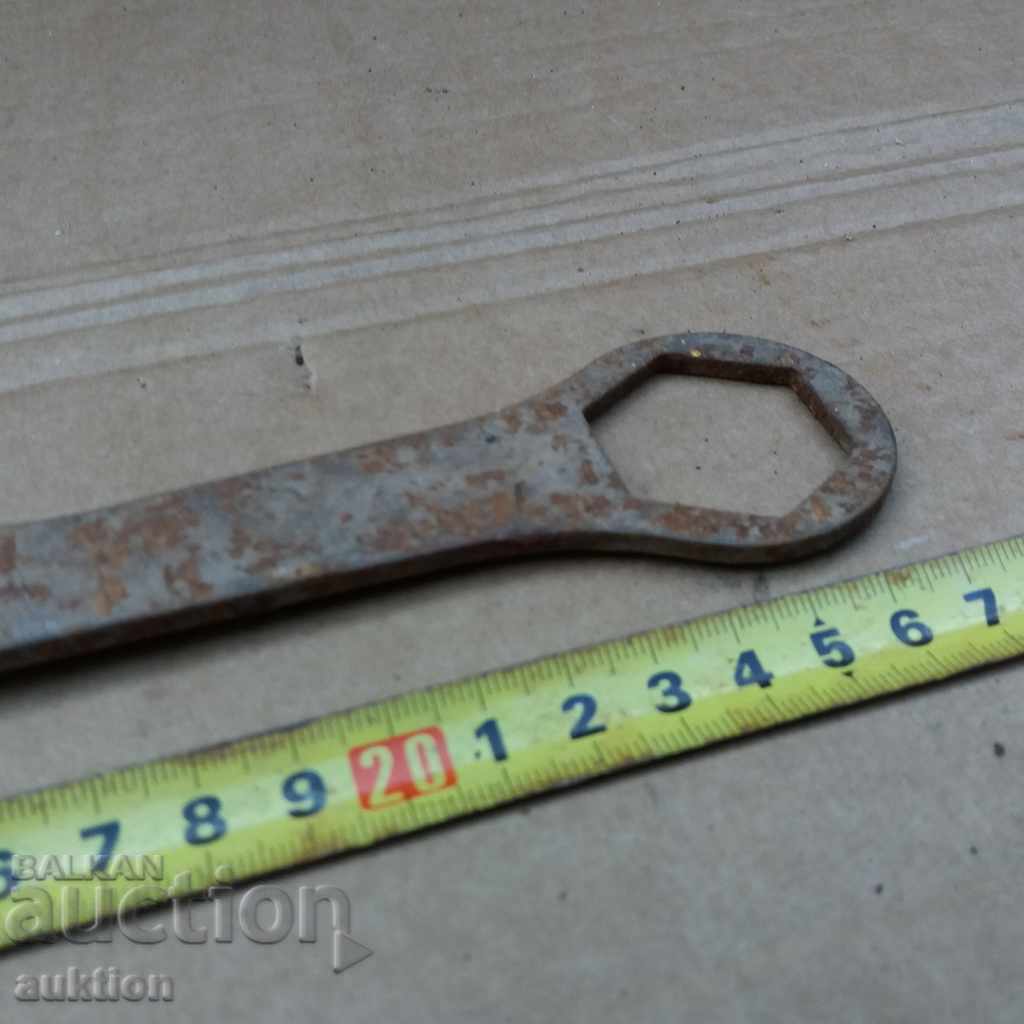 OLD FORGED TOOL, VULCANIZER GADGE - 5 OLD FORGED TOOL, VULCANIZER GADGE - 5