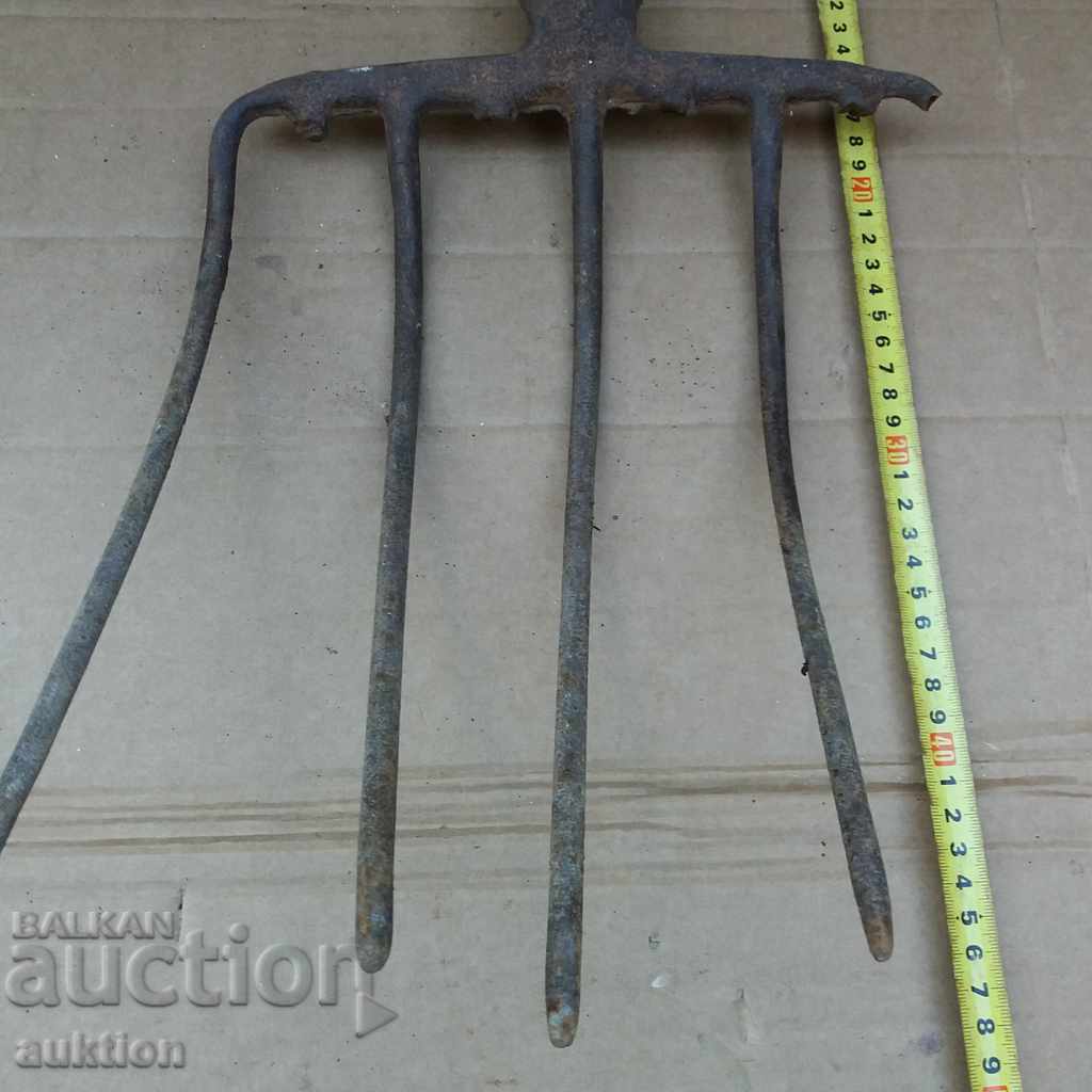 Delivery of MASSIVE FORGED AGRICULTURAL VILLA, BUMPER Delivery of MASSIVE FORGED AGRICULTURAL VILLA, BUMPER