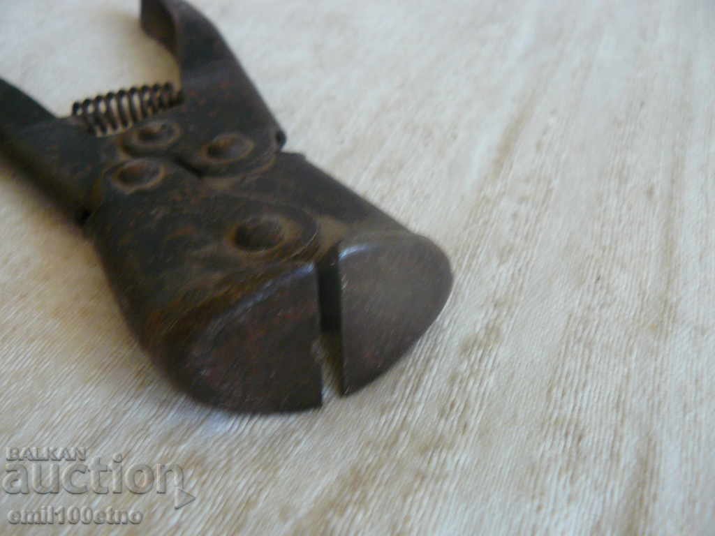 Auction Pliers Cutters Auction Pliers Cutters