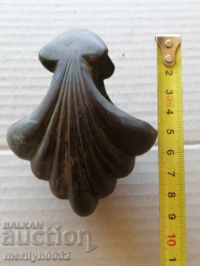 Μια χάλκινη λεπτομέρεια μιμείται μια μύδια που βρέθηκε σε ένα πολύ παλιό σπίτι - 6 Μια χάλκινη λεπτομέρεια μιμείται μια μύδια που βρέθηκε σε ένα πολύ παλιό σπίτι - 6