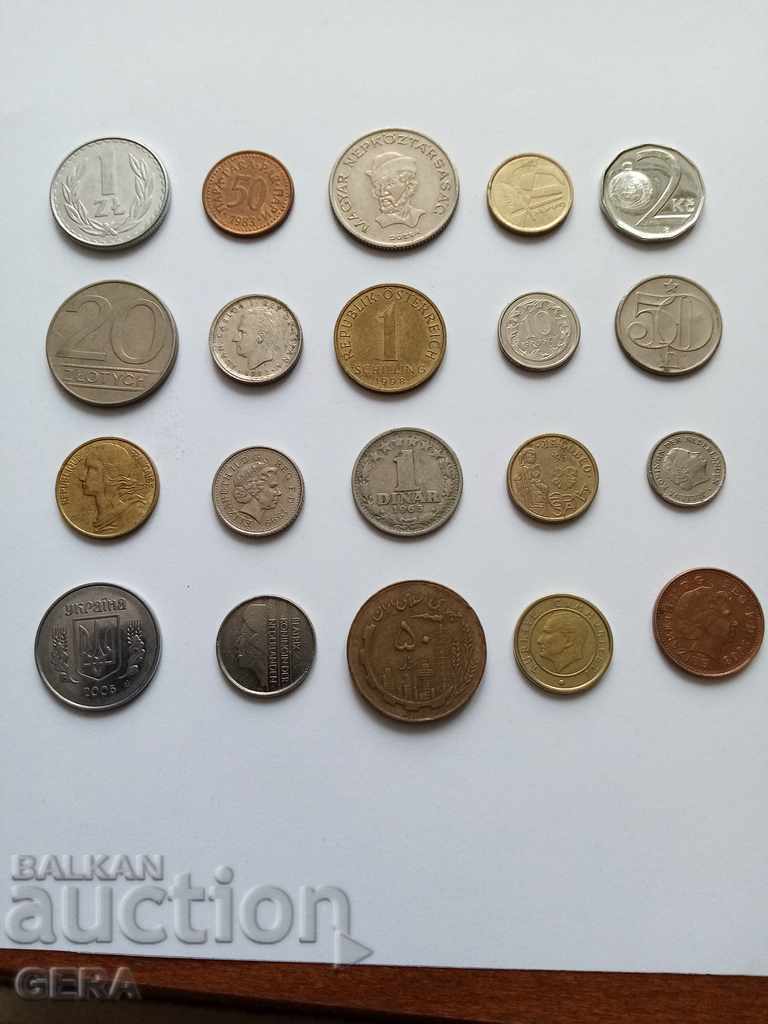 νομίσματα από όλο τον κόσμο