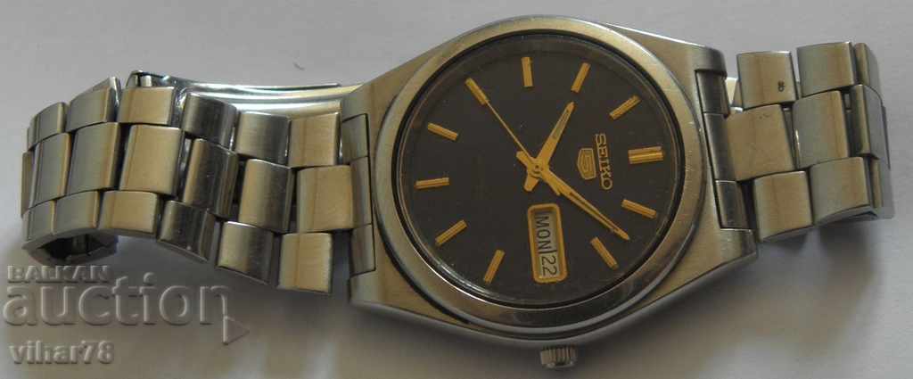 RARE COLLECTOR MODEL-SEIKO-SEIKO with price 119.99 BGN | € 61.35 RARE COLLECTOR MODEL-SEIKO-SEIKO with price 119.99 BGN | € 61.35