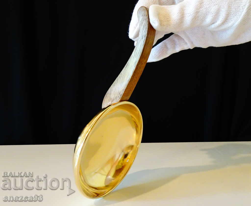 Bronze pan, nut bowl, candlestick - 5 Bronze pan, nut bowl, candlestick - 5