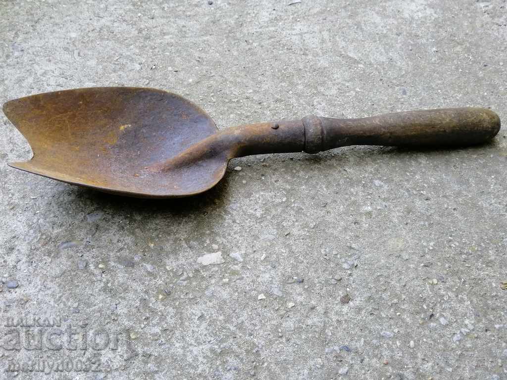 Old forged blade, shovel shovel with price 45.00 BGN | € 23.01 Old forged blade, shovel shovel with price 45.00 BGN | € 23.01