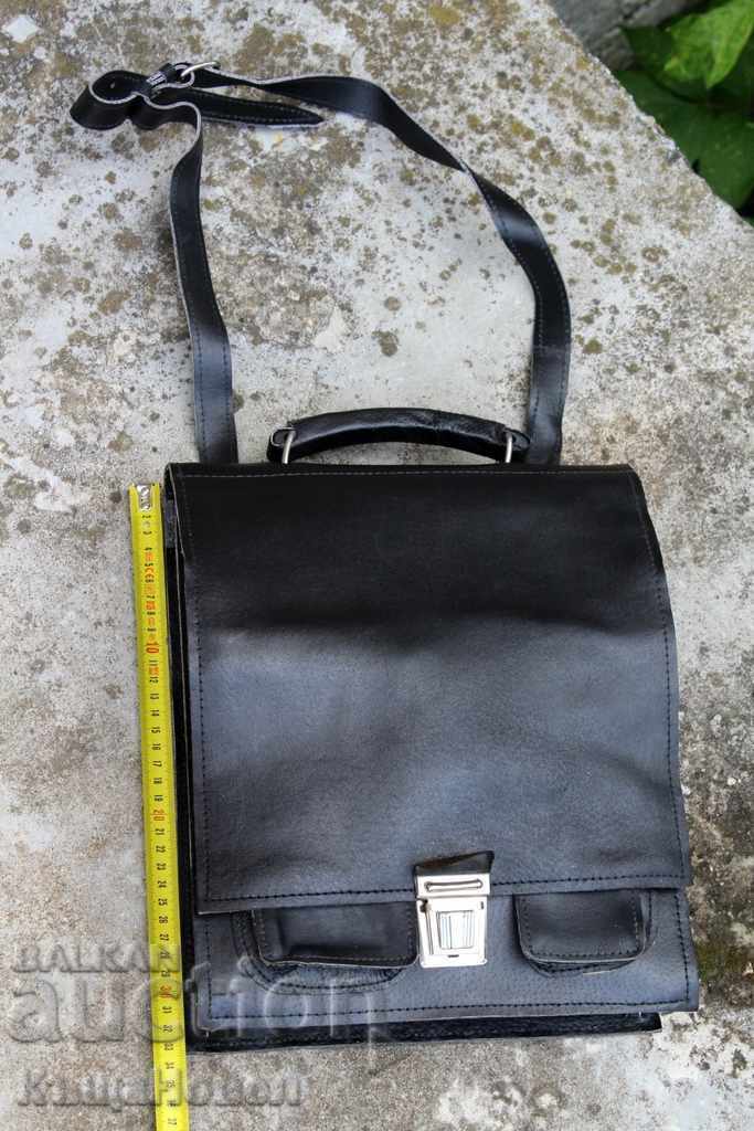 PERFECT SOC LEATHER OFFICER BAG TABLET