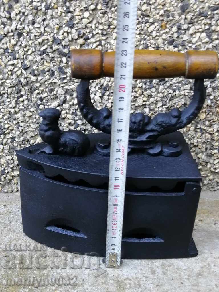 Delivery of Ancient iron on the 19th century Delivery of Ancient iron on the 19th century