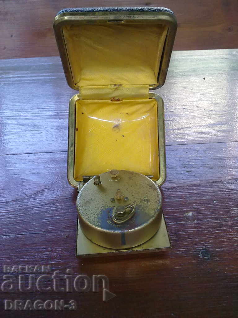 Auction DELUXE Auction DELUXE