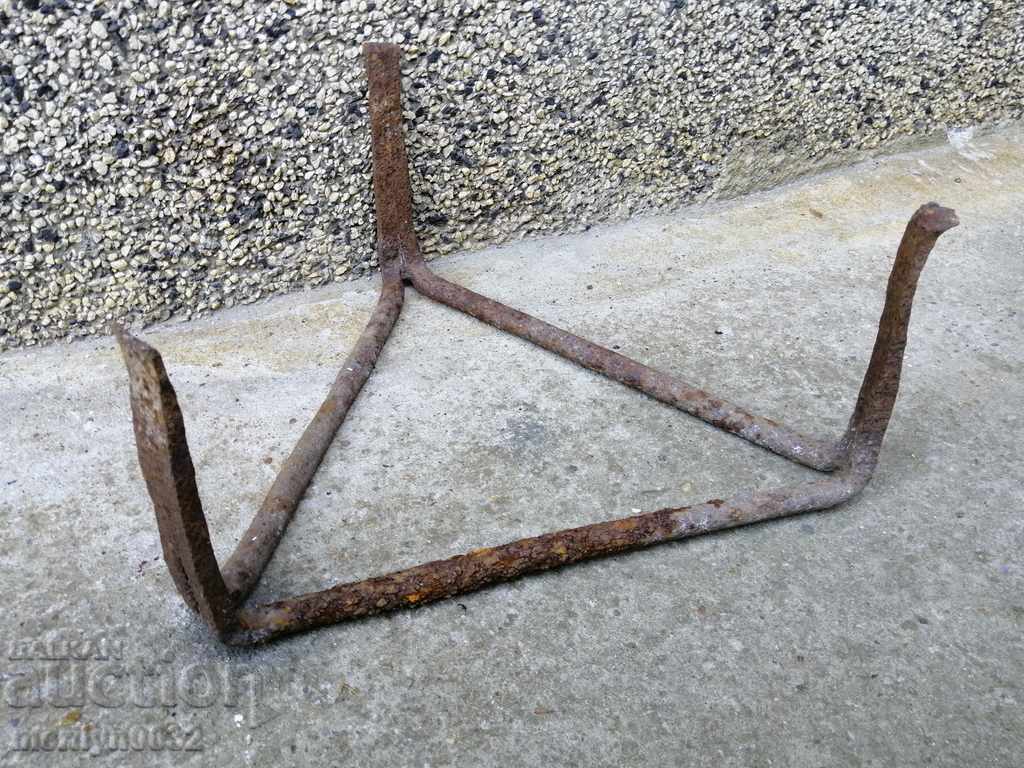 Livrarea Vechi forjate sazhek, vatră, gril, fier forjat