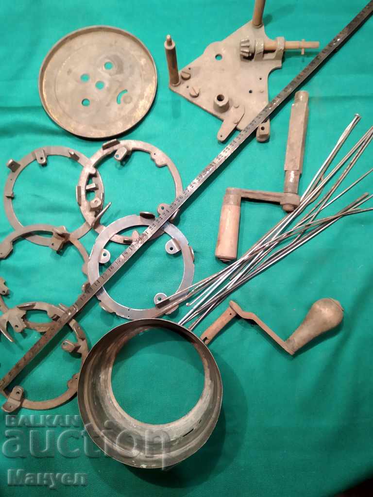 Δημοπρασία Πουλάω ανταλλακτικά για παλιά ρολόγια τραπεζιού και τοίχου..RRR Δημοπρασία Πουλάω ανταλλακτικά για παλιά ρολόγια τραπεζιού και τοίχου..RRR