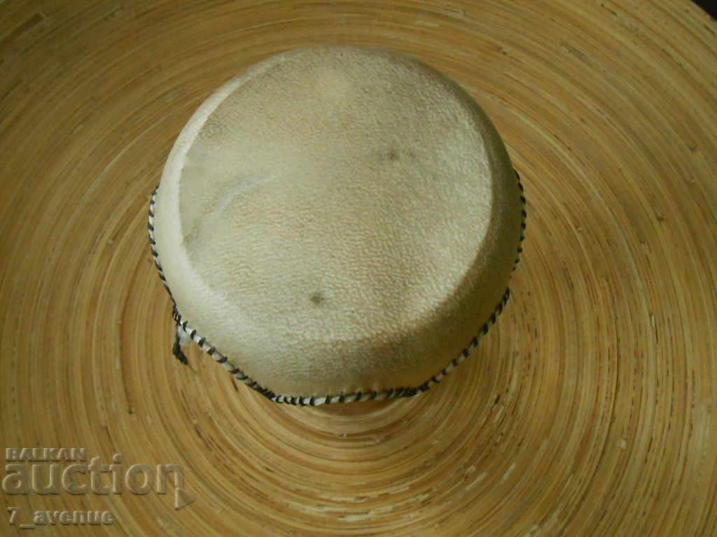 Auction  Musical instrument, wood and food. leather, drum or other