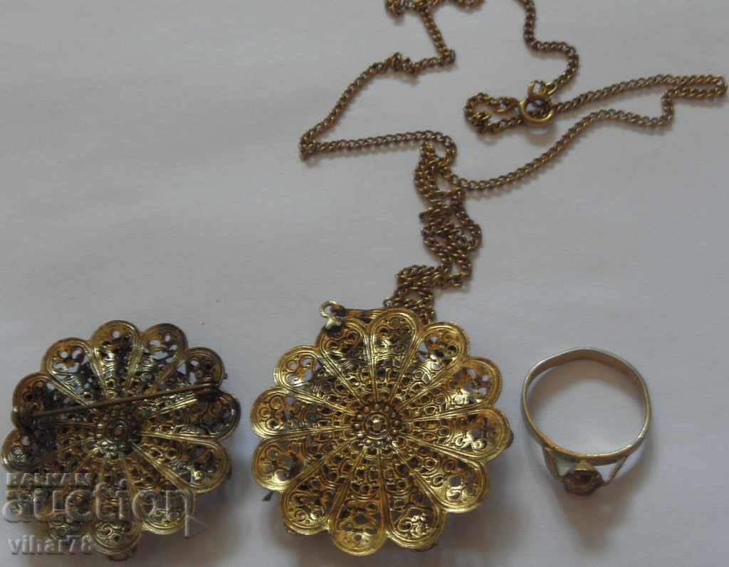 medallion-brooch, ring set - 6 medallion-brooch, ring set - 6