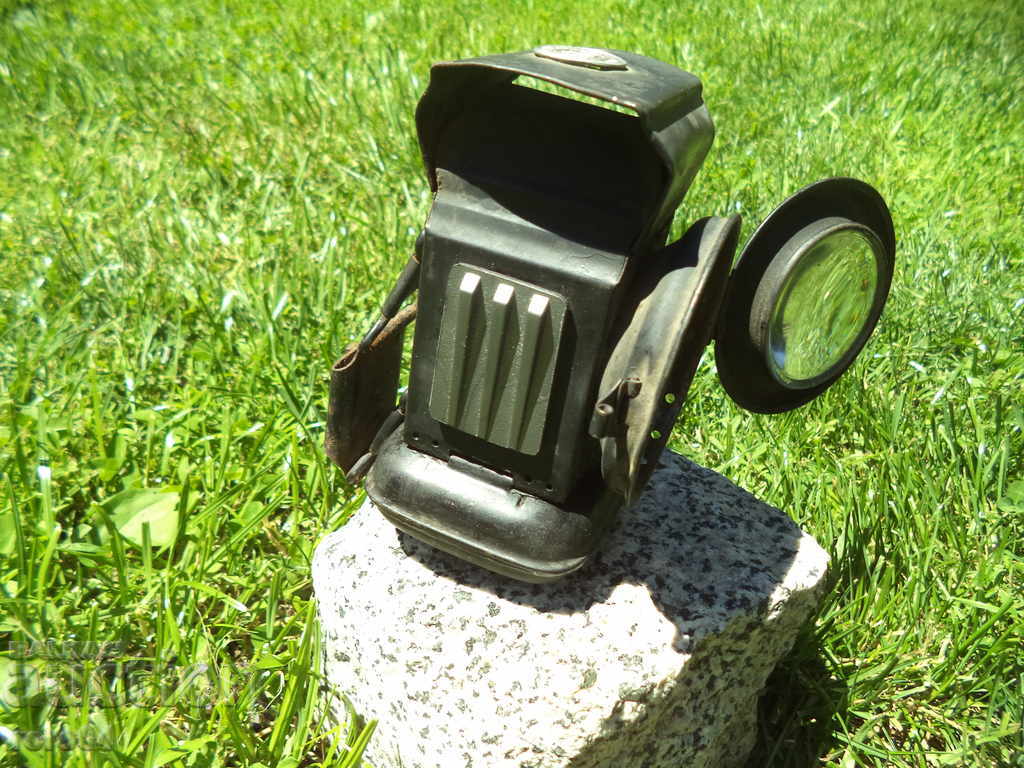 Delivery of BIKE LIGHTHOUSE - WW I Delivery of BIKE LIGHTHOUSE - WW I