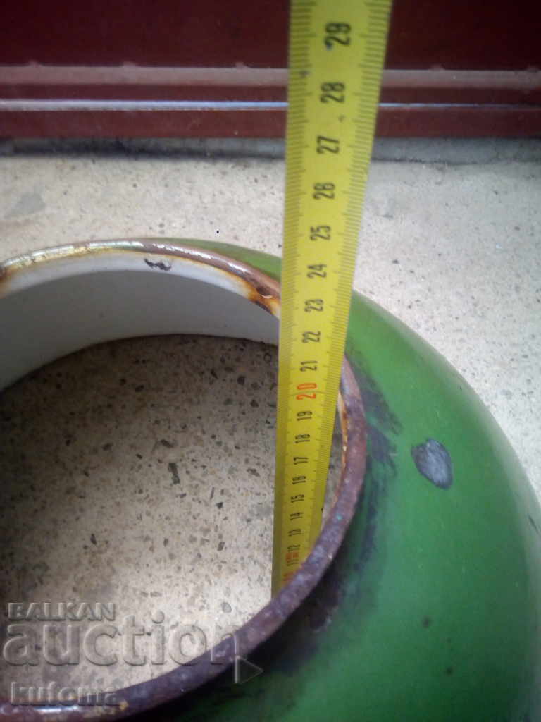 Доставка на Старо тяло от емайлирана лампа