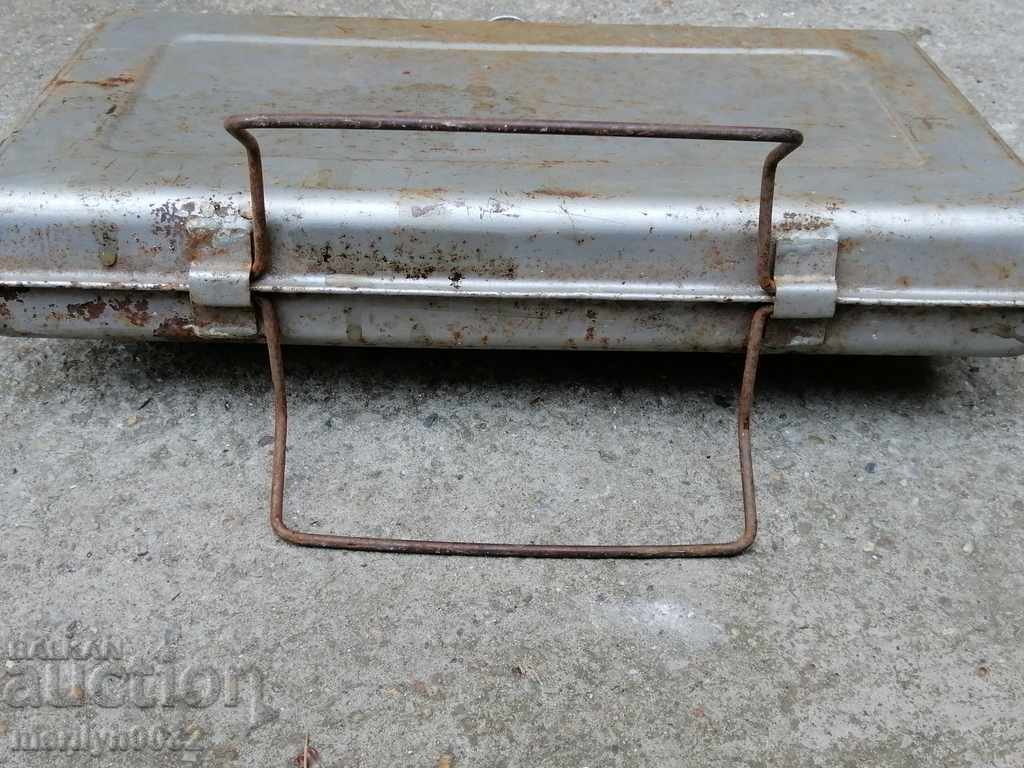 Delivery of Old gas tank reservoir Delivery of Old gas tank reservoir