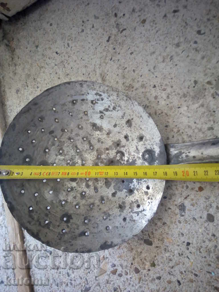 Delivery of Old copper colander, strainer Delivery of Old copper colander, strainer