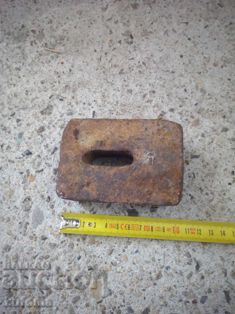 Weight for an old scale with price 14.99 BGN | € 7.66 Weight for an old scale with price 14.99 BGN | € 7.66